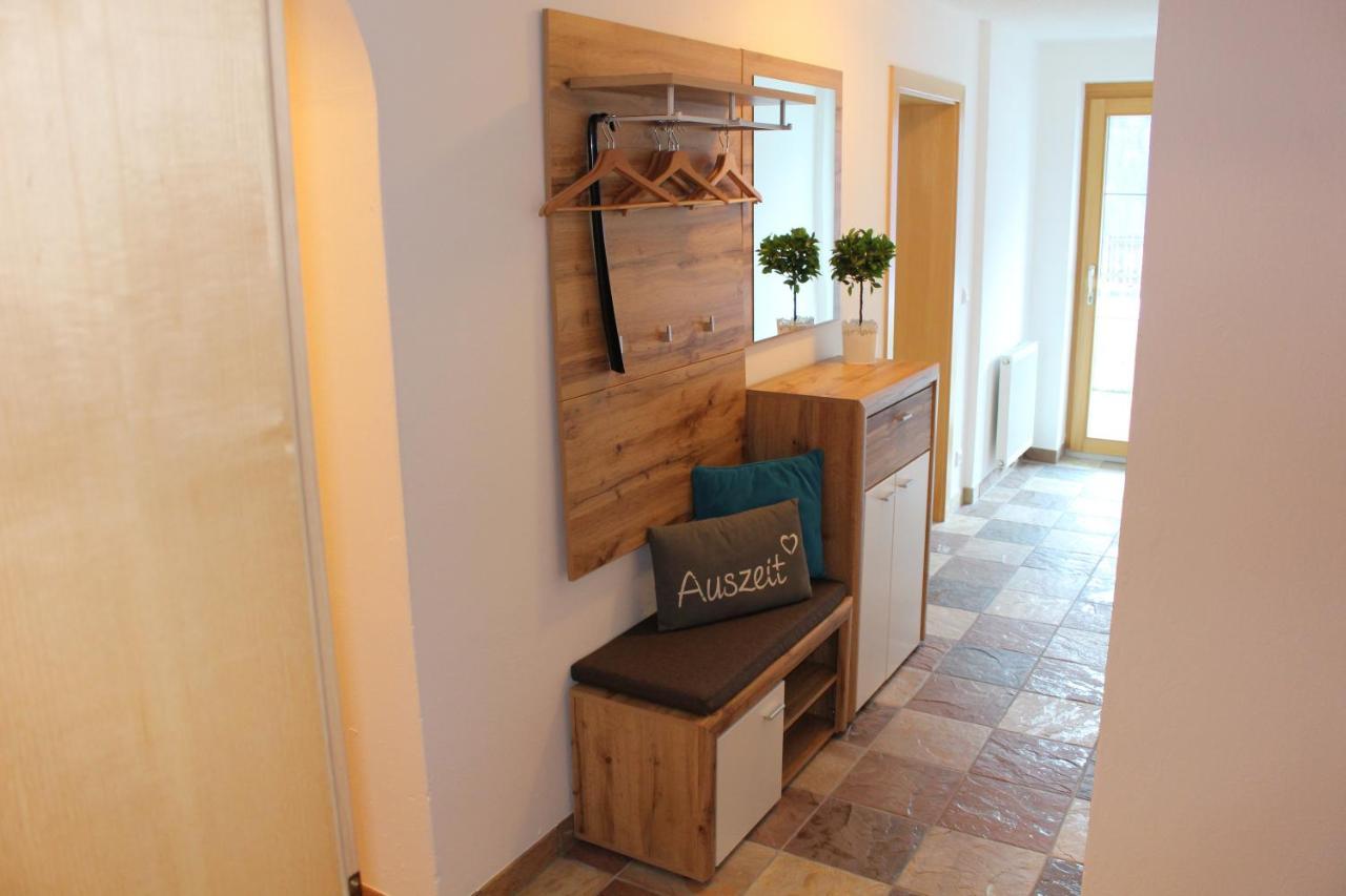 Ferienwohnung Auszeit Stubai Fulpmes Exterior foto